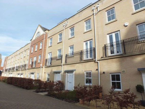 4 Bedroom Terraced